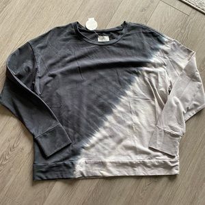 Aerie grey and white tie dye sweatshirt